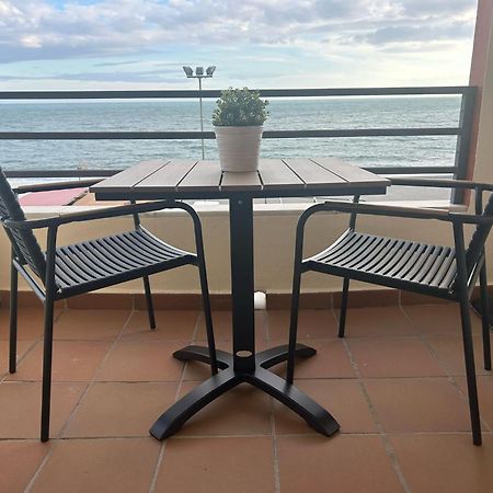 Maravilloso Apartamento En Primera Linea De Playa Con Vistas Al Mar En Caleta De Velez 2 D Ngoại thất bức ảnh