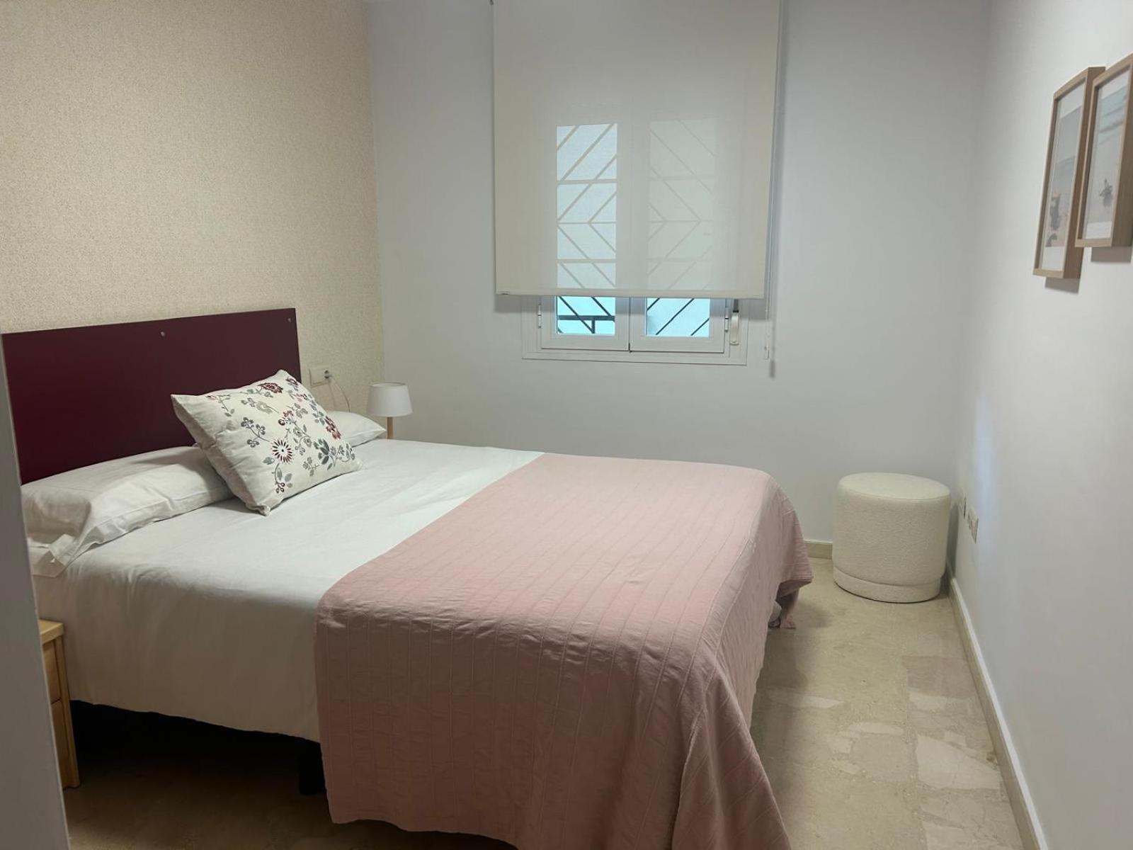 Maravilloso Apartamento En Primera Linea De Playa Con Vistas Al Mar En Caleta De Velez 2 D Ngoại thất bức ảnh